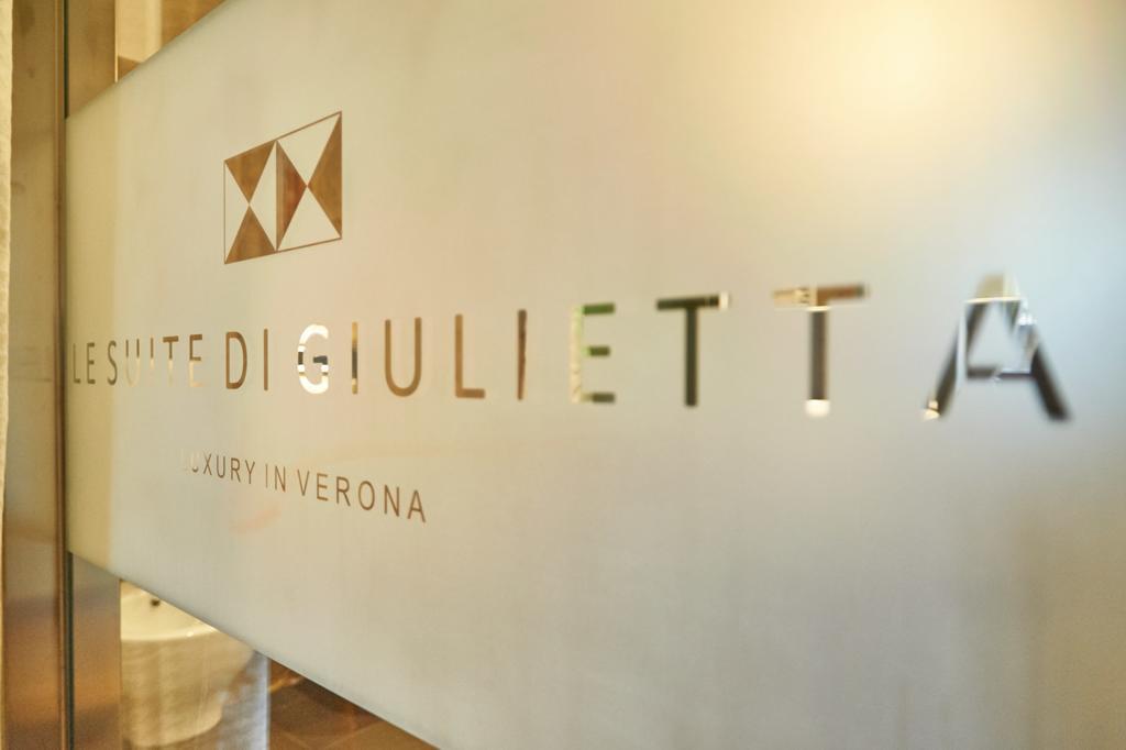 Le Suite Di Giulietta Verona Exterior foto